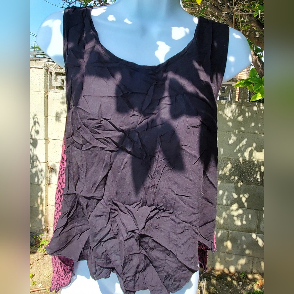 Purple and Black  Leopard Print Love Tree Top Size Medium - Picture 2 of 6